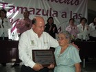 Ayuntamiento entrega Reconocimientos a Mujeres Destacadas 2013