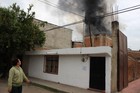 Cuantiosas Perdidas materiales en Incendio de abarrotera El Tianguis.