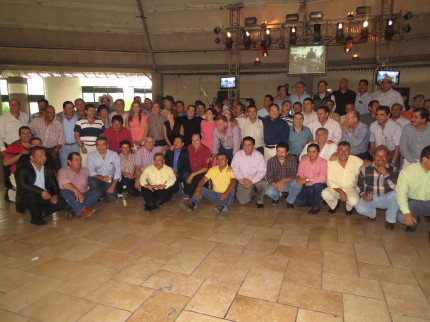 Aspecto de la tradicional comida de Ingenieros Agrónomos 2013 en Cd. Guzmán, Jal