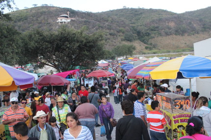 Aspecto de la visita al Cerrito de la Guadalupana en Huescalapa, Jal
