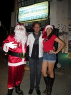 ZapotlanGrafico en Farmapronto San Antonio con sus mejores deseos de Navidad