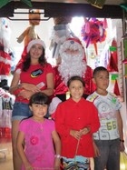 FANTASIAS HE-HO y EMPEÑOS festejaron la Navidad con ZAPOTLANGRAFICO