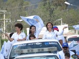 A pesar del Aguacero Claudia Murguía encabezó Carabana por Zapotlán y mitin en la Constituyentes