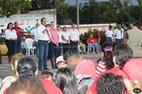 Rehabilitación de las carreteras y caminos en la delegaciones de Pihuamo, compromisos de José Luis Orozco