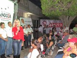 Susana Velasco recibió peticiones de los colonos en Solidaridad