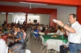 Gestiones para mejores carreteras y educación de calidad, compromisos de José Luis Orozco en Jilotlán