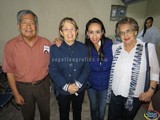 Grata recepción a Claudia Murguia en su barrio de la infancia Quintana Roo