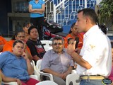 En el barrio de Cuauhtemoc y en La Cebada, Esquer pidió apoyo para cambiar a Zapotlán