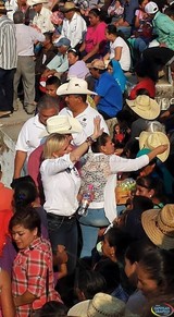 Impacta popularidad y aceptación de propuesta de Susana Barajas en Zapotitlán de Vadillo y Tapalpa