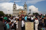 Aspecto del Desfile de Alegorías en Honor del Señor del Perdón en Tuxpan, Jal