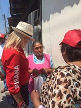 Con una campaña rumbo al triunfo, Susana Barajas se gana el voto con altura, trabajando y hablando con la gente.