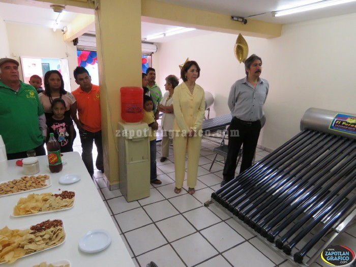Aspecto de la Inauguración del Centro de Atención y Ventas ServiHogar de Zapotlán