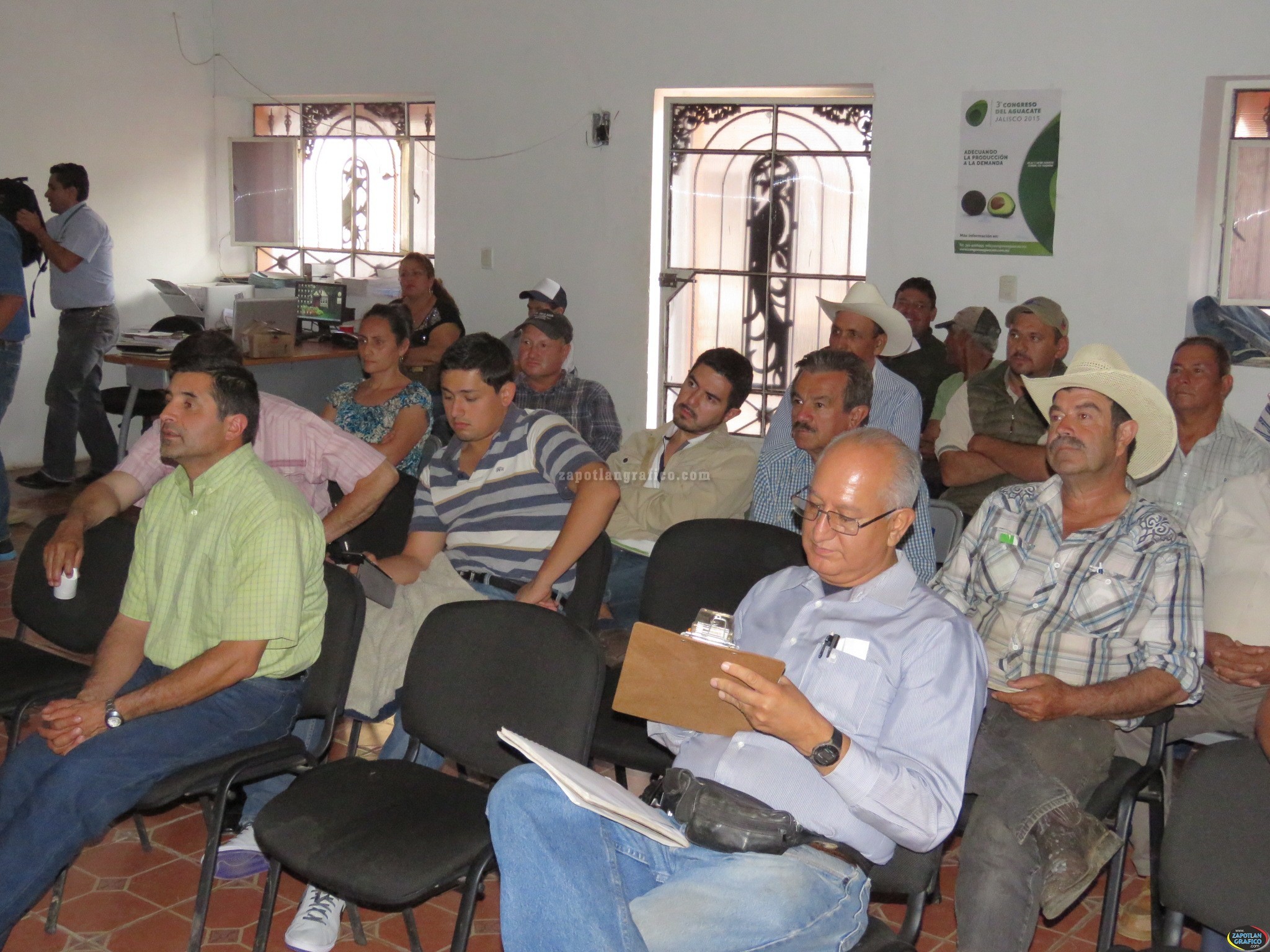 En Concepción de Buenos Aires y Mazamitlan, causa gran interés en asistir al 3er.Congreso del Aguacate Jalisco 2015