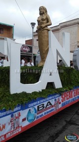 Aspecto del Desfile Inaugural de la Feria Zapotlán 2015