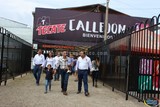 Alberto Esquer supervisa instalaciones del Callejón de la Feria Zapotlàn 2015