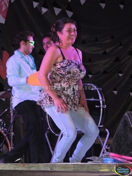 Risa y diversión en el Teatro de La Feria Zapotlán 2015