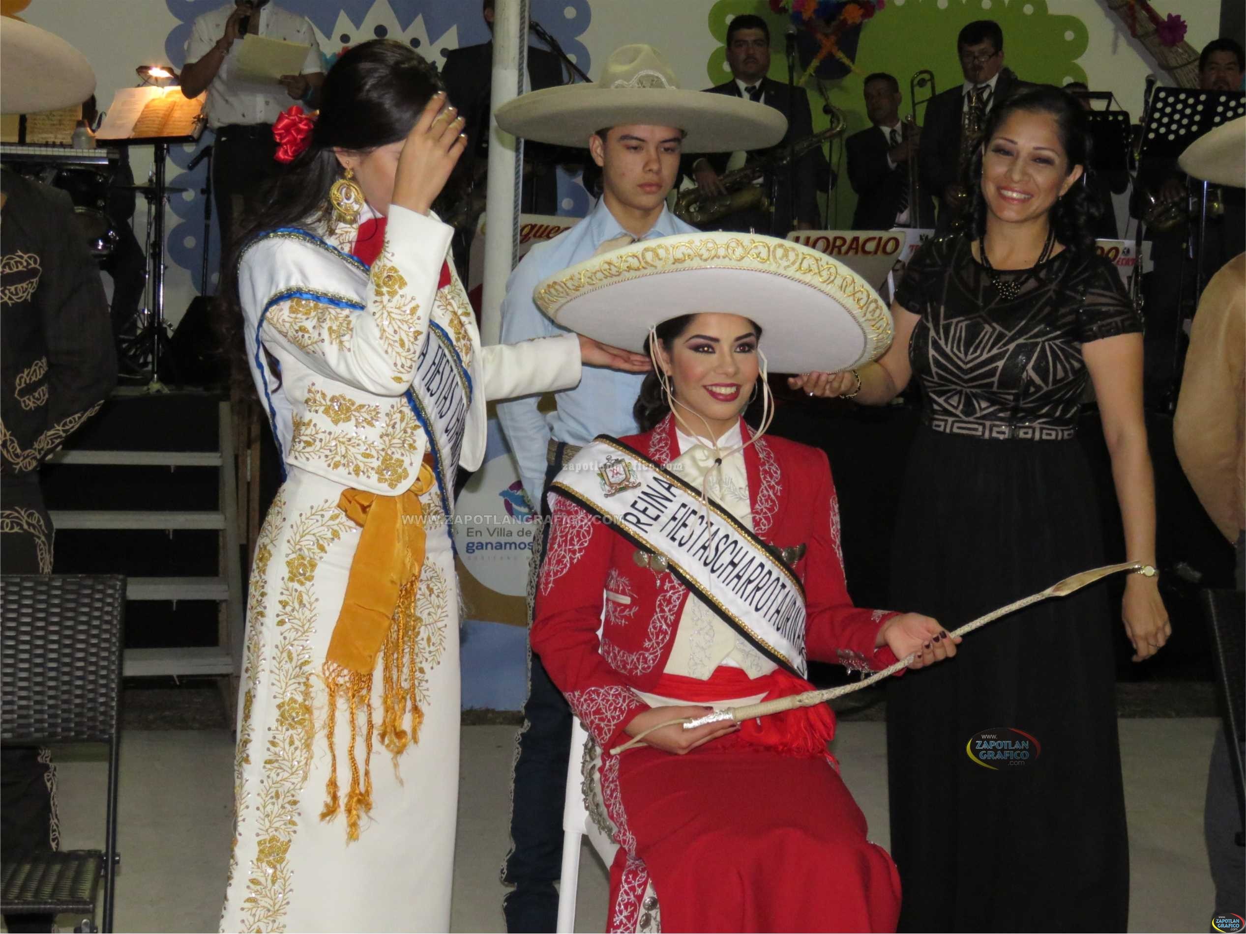 Aspecto de la Coronación de Estefanía Cárdenas Reina de los Festejos Charrotaurinos en Villa de Alvarez 2016