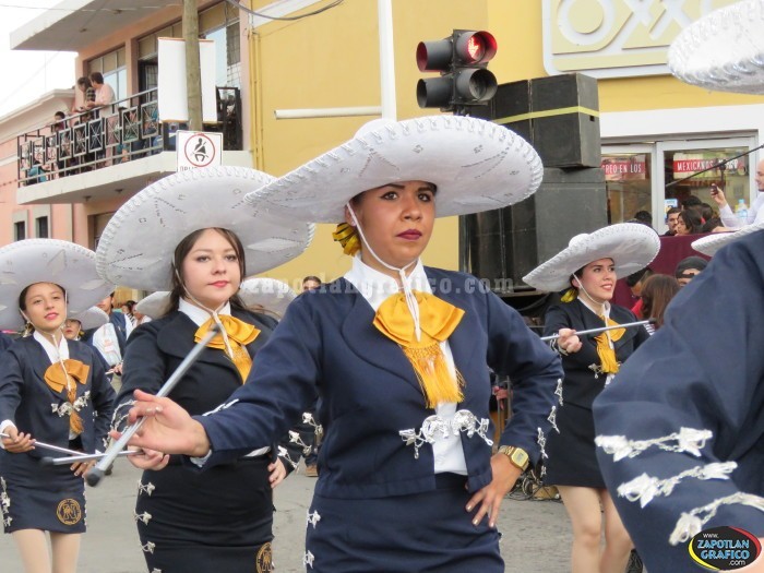 A LOS QUE VIMOS en el Desfile de Comparsas del Carnaval Sayula 2016