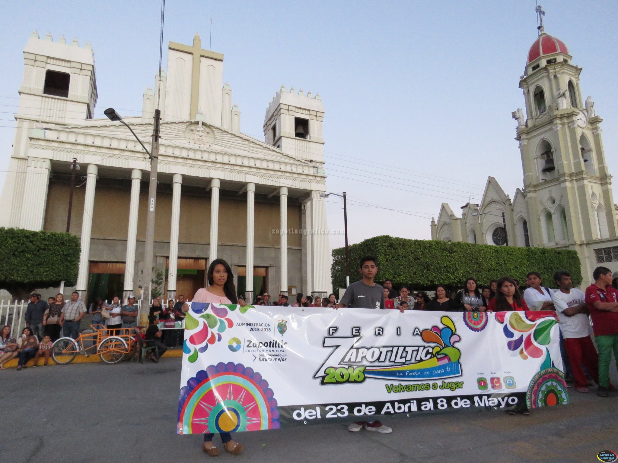 Aspectos del Tradicional desfile inagural de Feria Zapotiltic 2016