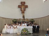 Alumnos del Colegio México reciben el Sacramento de la Comunión (4-Jun-2016)