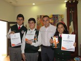 Aspecto de la entrega de Reconocimientos del Gobierno de Zapotlán a Alumnos Talentosos del Colegio México