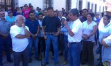 Presidente de Sayula escucha a manifestantes en contra de los cañones antigranizo