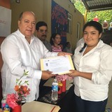 Aspecto de la Graduación en Apatzingan apadrinados por el Dr. Francisco Javier 