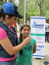 En DIVERSIÓN AL MÁXIMO pintamos con el apoyo de COMEX y CANACO CD. GUZMÁN instruye a los Pequeños Emprendedores