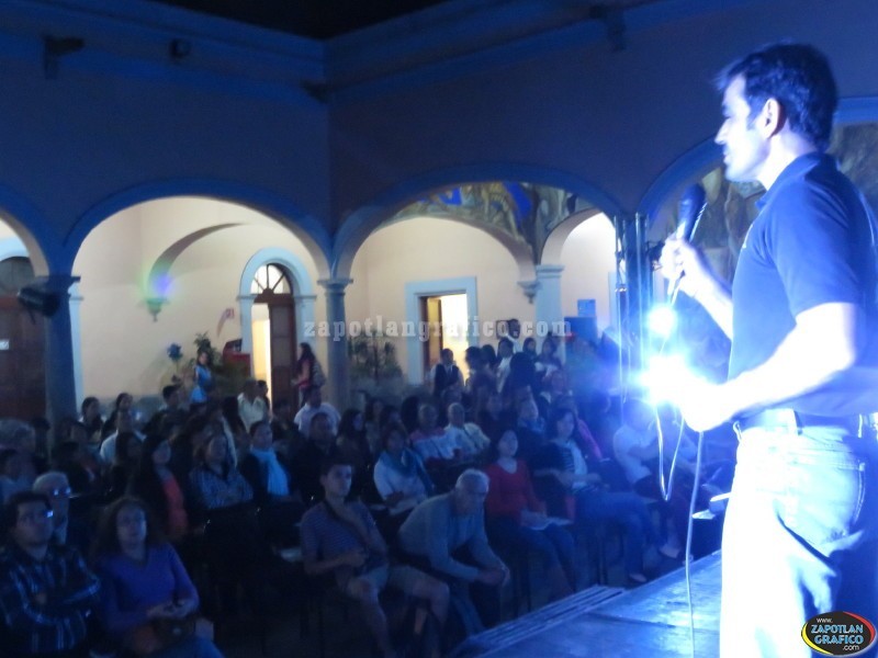 Aspectos del Encuentro TeatroSur Zapotlán 2016