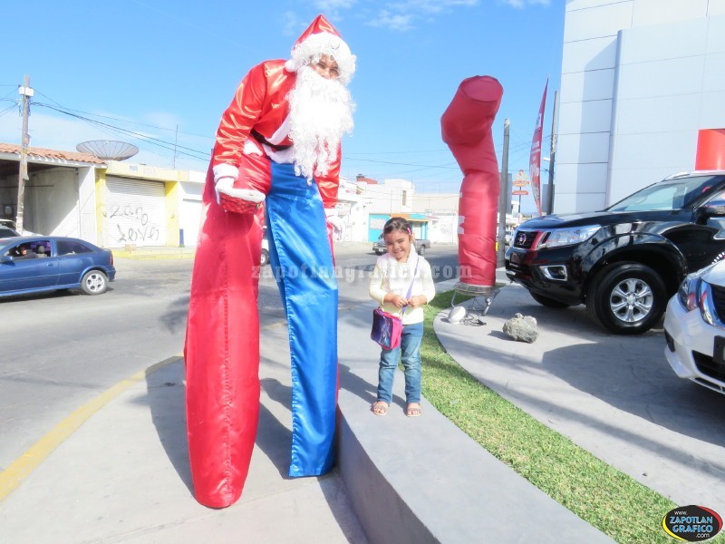 La Navidad llegó a RANCAGUA con los Promociones Especiales NISSAN