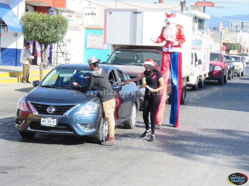La Navidad llegó a RANCAGUA con los Promociones Especiales NISSAN