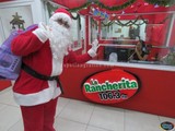 De pasadita,..Santa Claus de Zapotlan Grafico visitó LA RANCHERITA