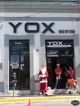 Feliz Navidad les desea Tu Tienda de Maquillaje YOX