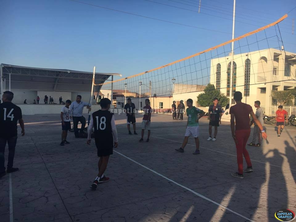 El Instituto Municipal de Atención a la Juventud ‘’IMAJ’ en Zapotiltic, Jal. celebro el 14 de febrero con emocionante torneo amistoso de Voleibol