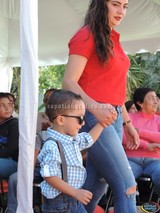 Simpático Desfile de Modas Infantil de El Barón Rojo en Cd. Guzmán, Jal.