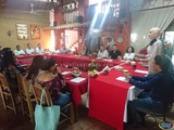 Aspecto de la Reunión con Representes de Escuelas de Tamazula, anunciando importante Gestión de Apoyos