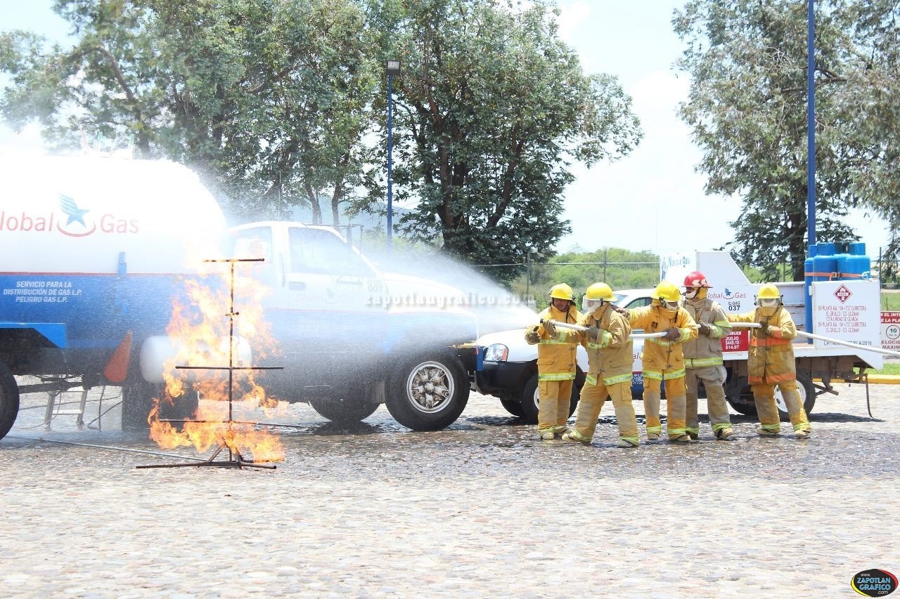 PC y Bomberos de Zapotlán ponen a prueba Planes Estratégicos de Emergencia en Simulacro de Incendio
