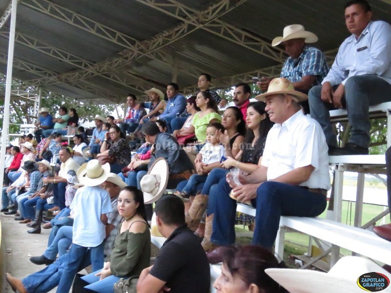 Las competencia de Charrería en la Feria de Todos los Santos Colima 2017