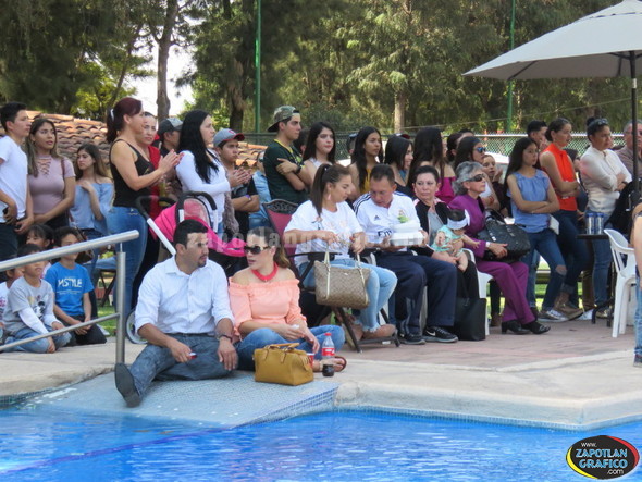 Aspecto de la PASARELA Conmemorativa al 50 Aniversario del Club Zapotlán