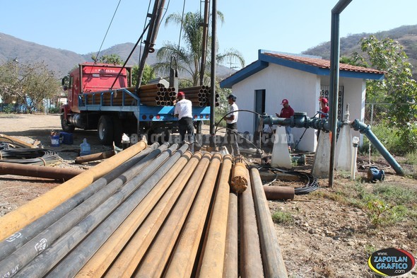 Cambio de tubería y bomba al pozo de agua potable las Guayabillas en el Municipio de Tamazula de Gordiano, Jal.