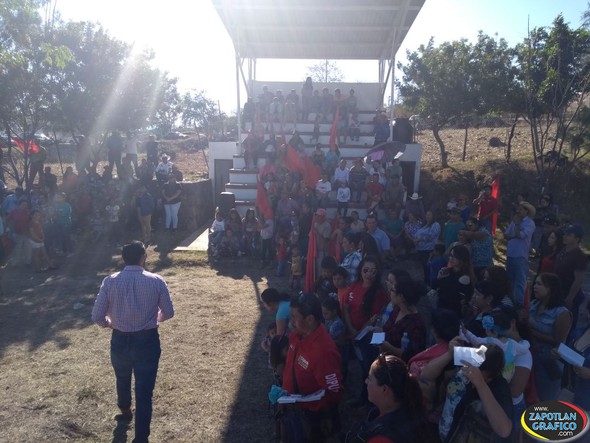 De visita en Quitupan, Salvador Barajas, candidato del PRI a la Diputación Federal por el 19 Distrito, habló de la importancia de impulsar las actividades agrìcolas