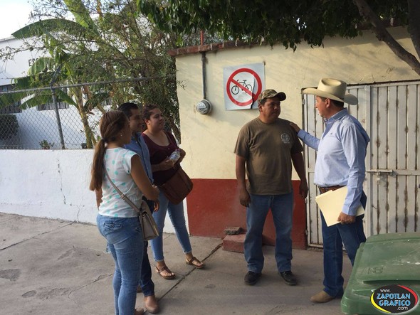 En Cofradía, Chava Barajas propuso diseñar un Plan para priorizar la problemática de la población