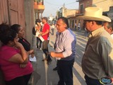 Salvador Barajas recorre las calles Ocampo y Zaragoza de la Colonia Centro el municipio de Zapotiltic