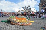 Desfile de Carros alegoricos y el trono de las Sagradas Imagenes en Zapotlán