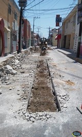 Renuevan tramo de drenaje en la calle Francisco I. Madero.