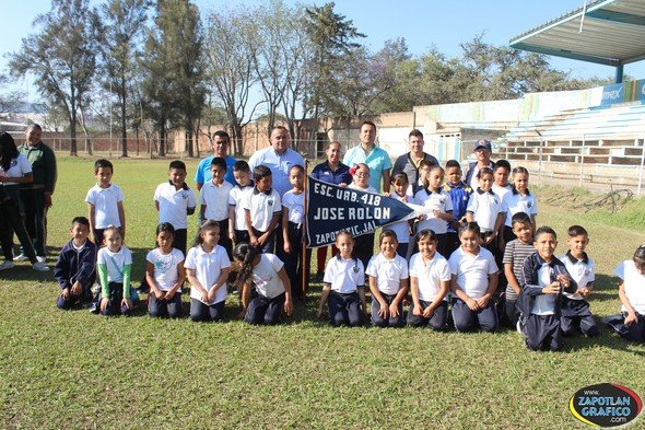 Autoridades de Zapotiltic inauguran Torneo de Futbol entre Escuelas.